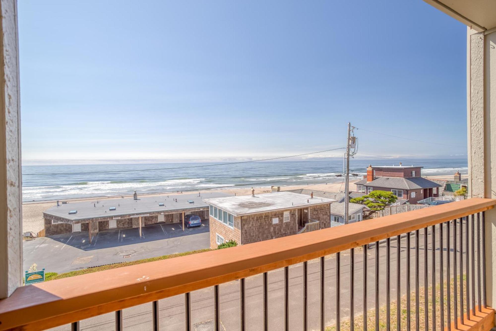 Seascape Suite Lincoln City Bagian luar foto